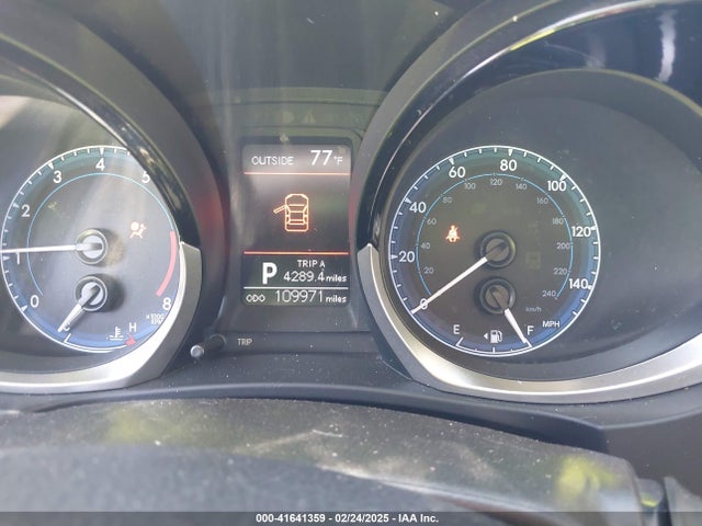 5YFBURHE0FP205270 Toyota Corolla S Plus