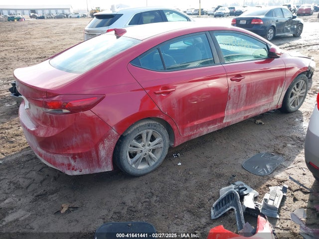 5NPD84LF8JH299047 Hyundai ELANTRA SEL