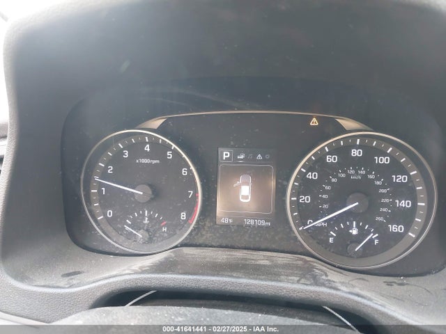 5NPD84LF8JH299047 Hyundai ELANTRA SEL