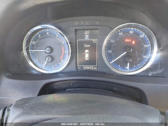 Toyota COROLLA SE 2018 5YFBURHEXJP837671 Image 7