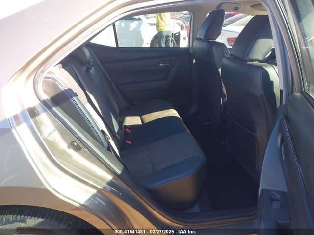 Toyota COROLLA SE 2018 5YFBURHEXJP837671 Image 8