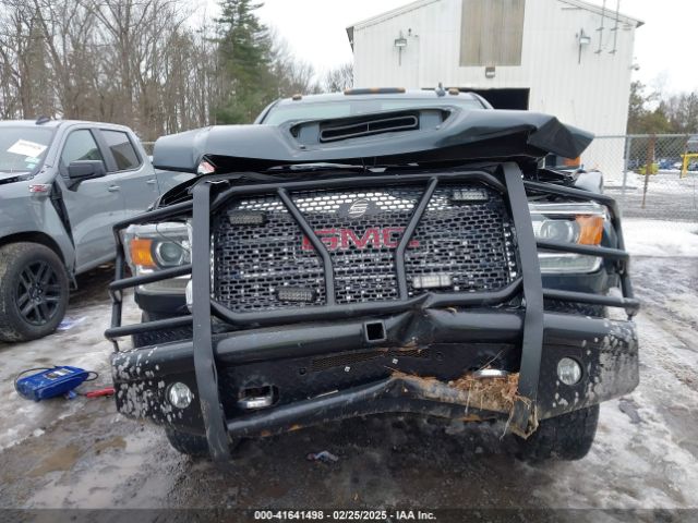 1GT12SEY1KF229134 GMC Sierra 2500hd Denali