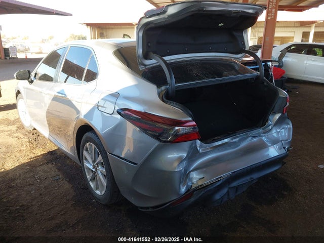 4T1C11AK4NU013667 Toyota CAMRY LE