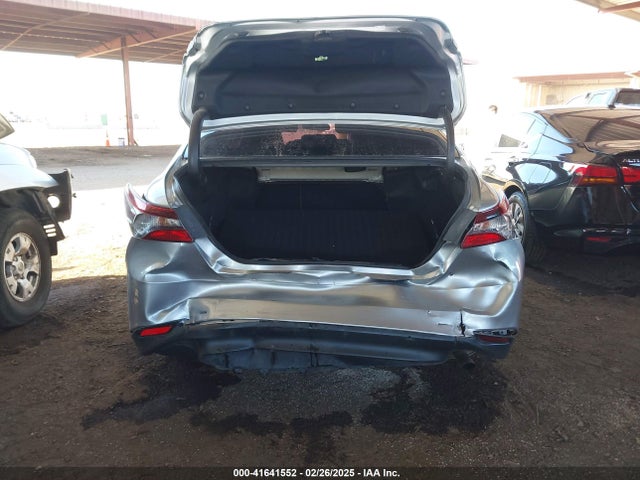 4T1C11AK4NU013667 Toyota CAMRY LE