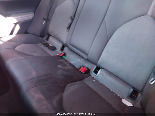 4T1C11AK4NU013667 Toyota CAMRY LE