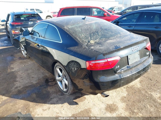 2009 AUDI A5 WAUDK78T39A045991 Photo 2