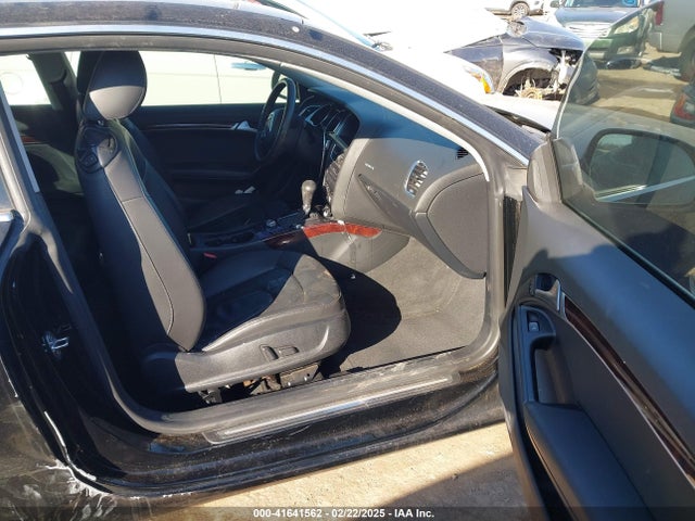 2009 AUDI A5 WAUDK78T39A045991 Photo 4