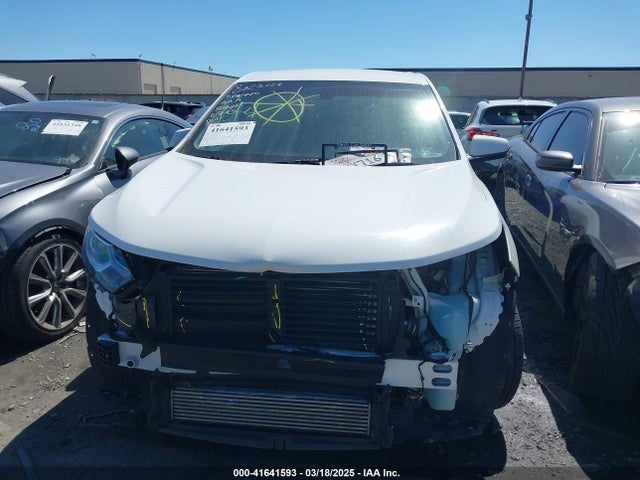 Chevrolet EQUINOX LT 2018 2GNAXJEV9J6295951 Image 13