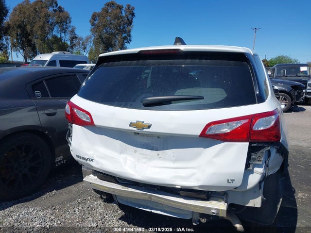 Chevrolet EQUINOX LT 2018 2GNAXJEV9J6295951 Image 17