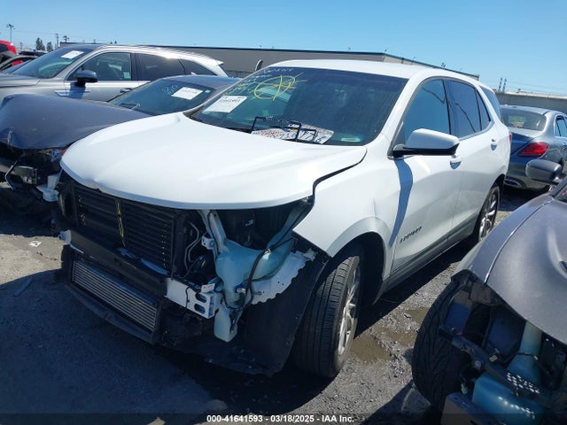 Chevrolet EQUINOX LT 2018 2GNAXJEV9J6295951 Image 2