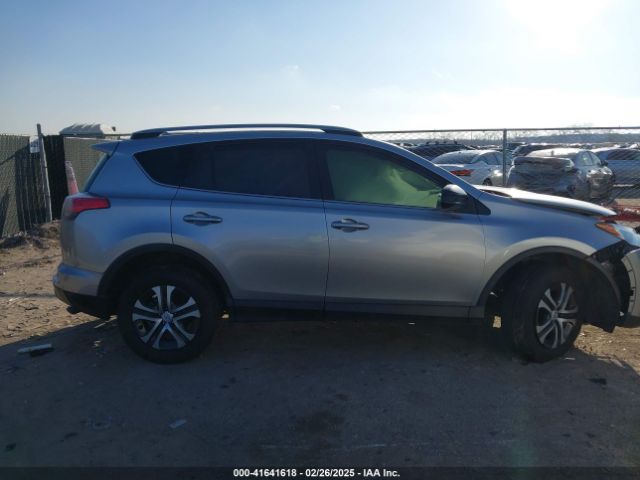 JTMZFREV3JJ169360 Toyota RAV4 LE