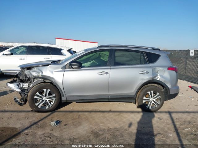 JTMZFREV3JJ169360 Toyota RAV4 LE