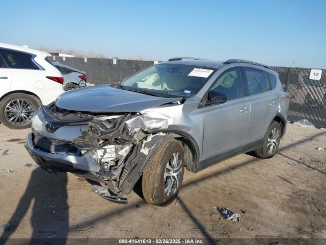 JTMZFREV3JJ169360 Toyota RAV4 LE