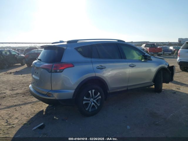 JTMZFREV3JJ169360 Toyota RAV4 LE