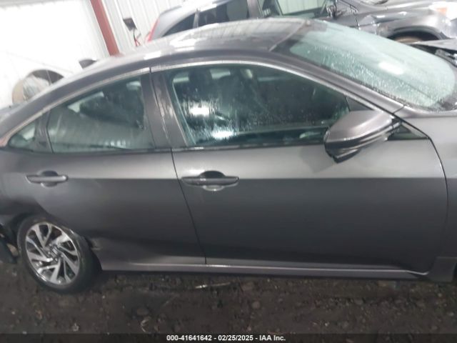 2HGFC2F73JH597127 Honda CIVIC EX