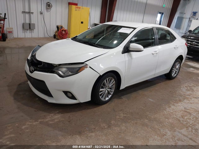 Toyota Corolla Le Plus 2014 5YFBURHE4EP055680 Image 2