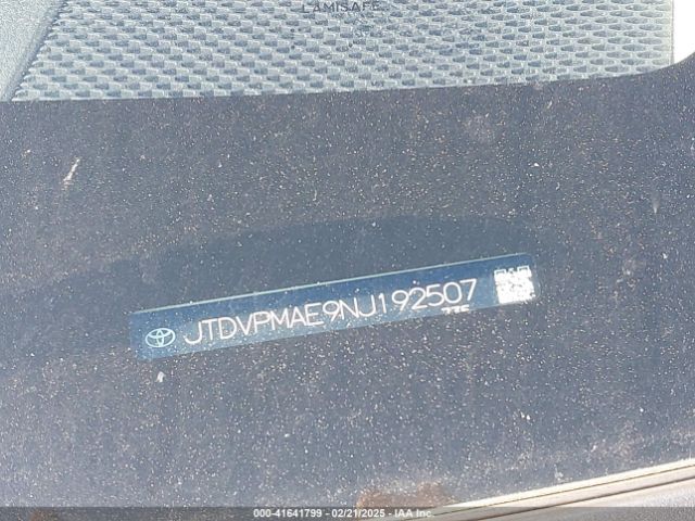 JTDVPMAE9NJ192507 Toyota COROLLA LE