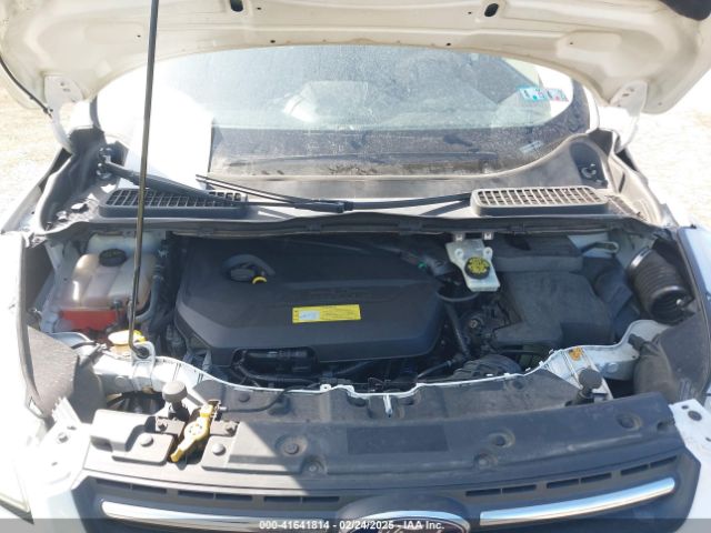 1FMCU9GXXEUB92225 Ford ESCAPE SE