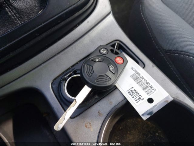 1FMCU9GXXEUB92225 Ford ESCAPE SE
