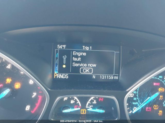 1FMCU9GXXEUB92225 Ford ESCAPE SE