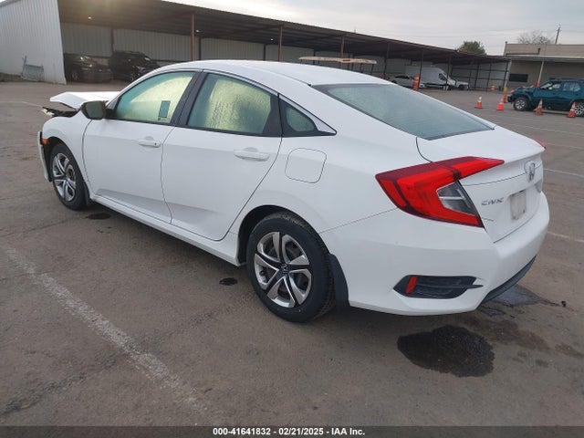 Honda Civic Lx 2018 2HGFC2F56JH515194 Image 3