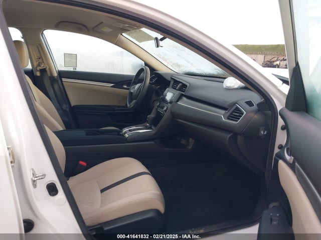 Honda Civic Lx 2018 2HGFC2F56JH515194 Image 5