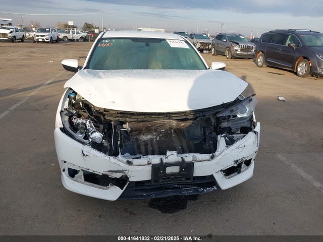 Honda Civic Lx 2018 2HGFC2F56JH515194 Image 6