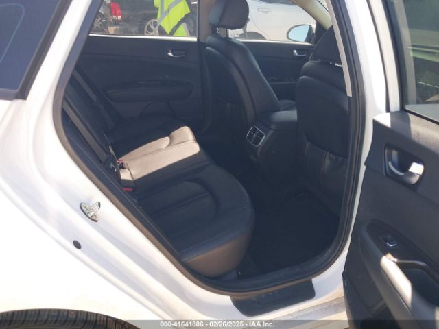 5XXGU4L33JG258075 KIA OPTIMA EX