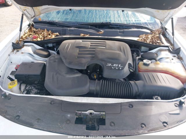 2C3CDXBG2KH730063 Dodge Charger Sxt Rwd