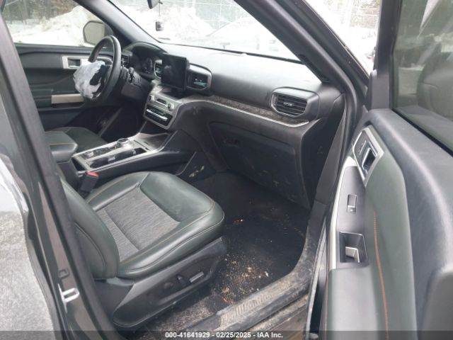 1FMSK8JH2NGB22438 Ford Explorer Timberline