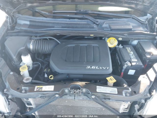 2C4RDGCG4HR858649 Dodge Grand Caravan Sxt