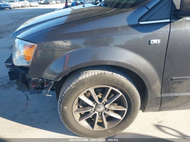 2C4RDGCG4HR858649 Dodge Grand Caravan Sxt