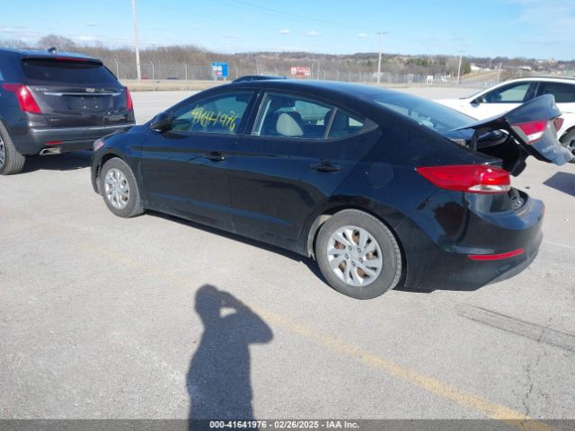 2018 HYUNDAI ELANTRA 5NPD74LF4JH219228 Photo 2