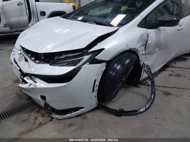 JTDADABU4R3009701 Toyota Prius Limited Awd-e