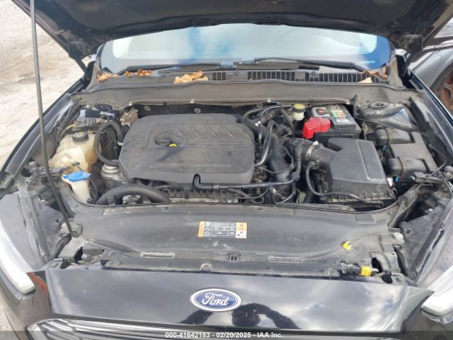 1FA6P0HD8G5100363 Ford FUSION SE