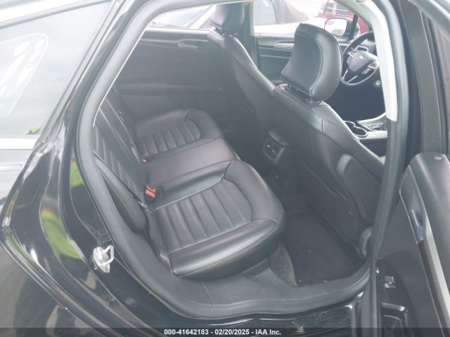 1FA6P0HD8G5100363 Ford FUSION SE
