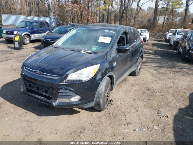 1FMCU9GXXEUA57133 Ford ESCAPE SE