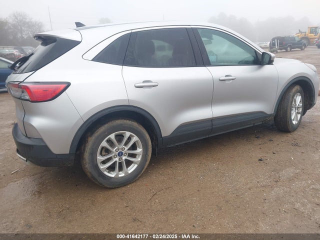 1FMCU0G64LUC51804 Ford ESCAPE SE