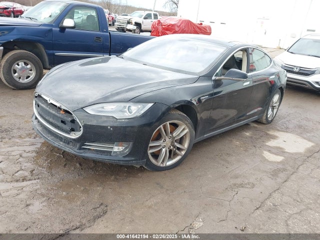 2013 TESLA MODEL S 5YJSA1CN8DFP26506 Photo 1