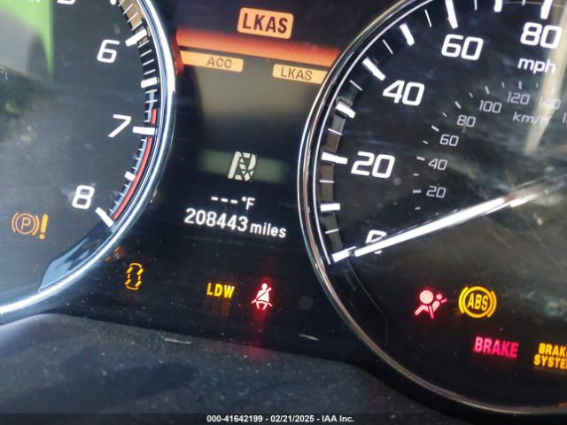JH4KC1F94EC001457 Acura RLX