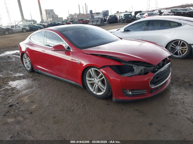 2013 TESLA MODEL S 5YJSA1CN3DFP11783 Photo 0