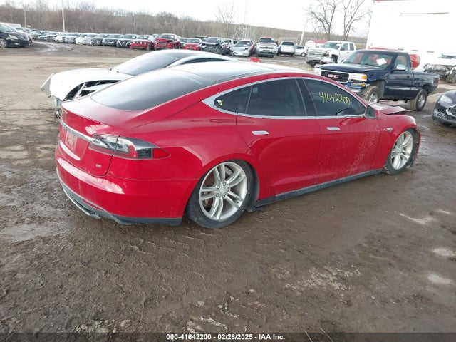 2013 TESLA MODEL S 5YJSA1CN3DFP11783 Photo 3