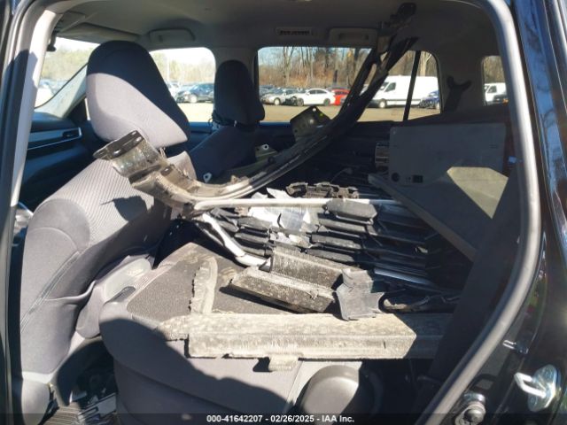5TDCZRBH8MS070150 Toyota Highlander L