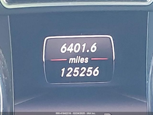 4JGDA0EB2FA488018 Mercedes-Benz Ml 250 Bluetec 4matic