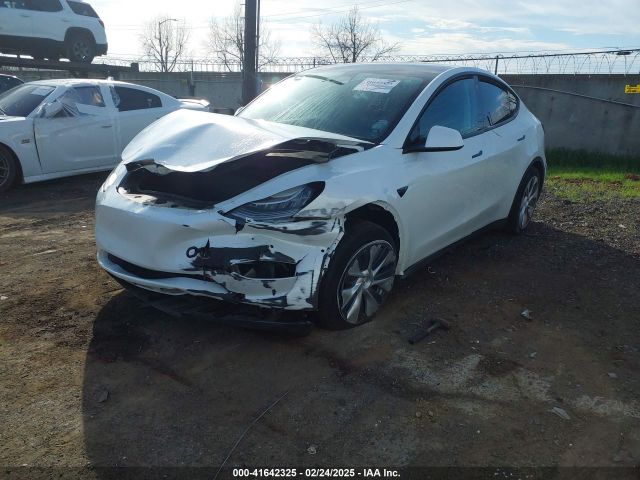 7SAYGAEE8NF367040 Tesla Model Y Long Range Dual Motor All-wheel Drive