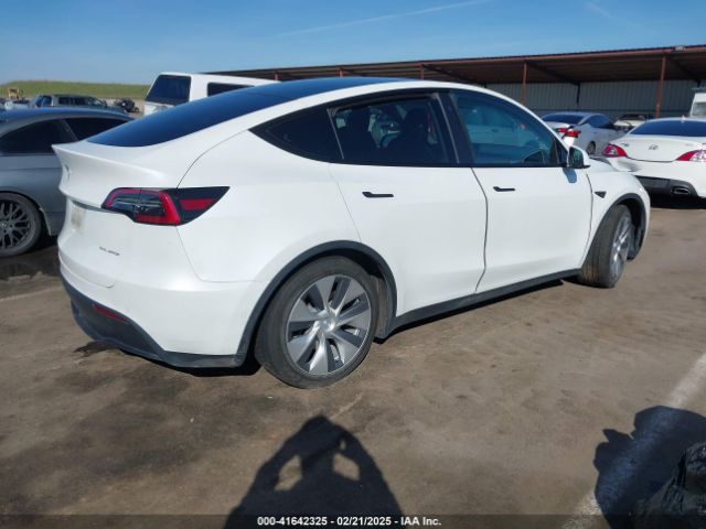 7SAYGAEE8NF367040 Tesla Model Y Long Range Dual Motor All-wheel Drive