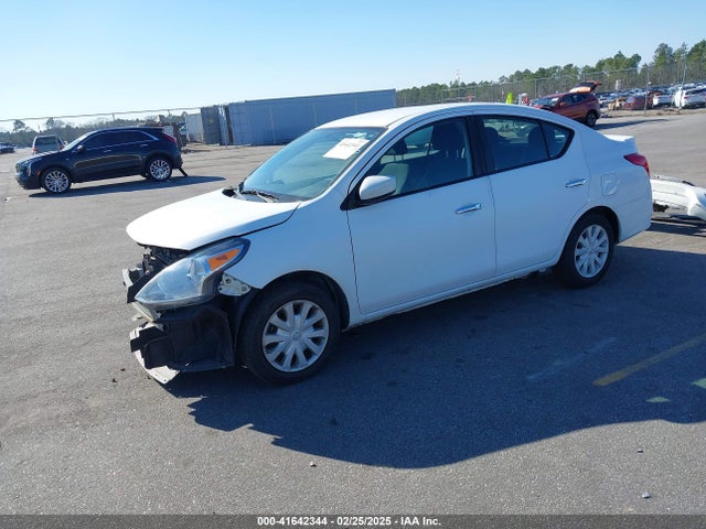 3N1CN7AP9HL843652 Nissan Versa 1.6 Sv