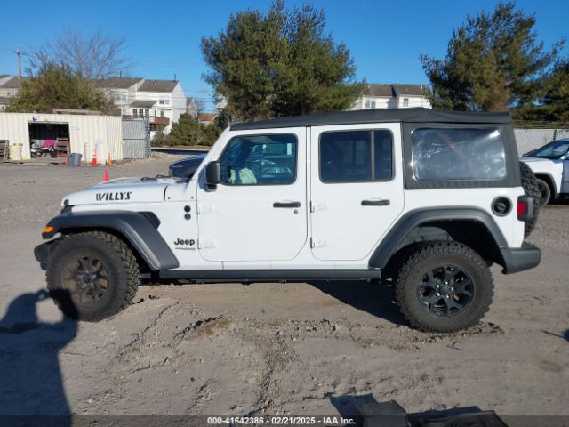 1C4HJXDG5MW697149 Jeep Wrangler Unlimited Willys Sport 4x4