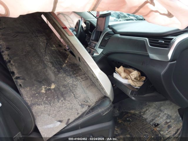 2019 CHEVROLET TAHOE 1GNSKBKC9KR396103 Photo 4