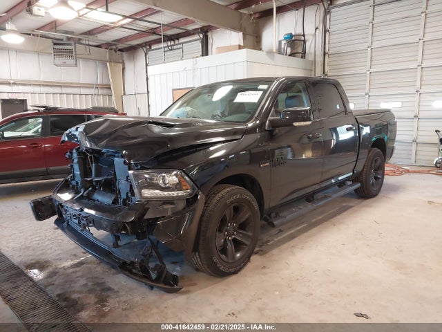 1C6RR7MT0HS831726 RAM 1500 Night  4x4 5'7 Box